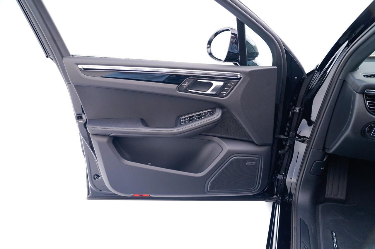 2026 Porsche Macan Pompano Beach FL