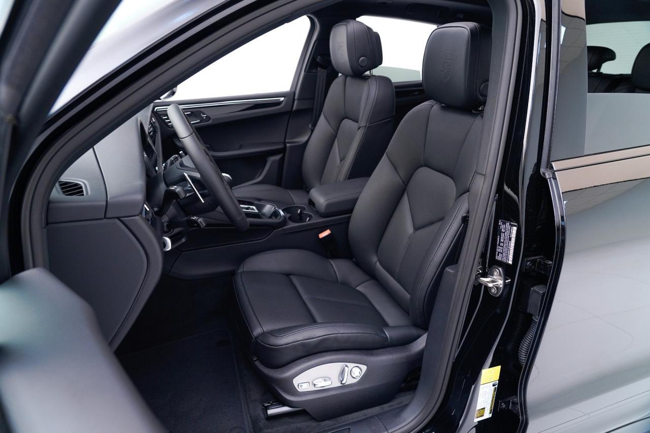 2026 Porsche Macan Pompano Beach FL