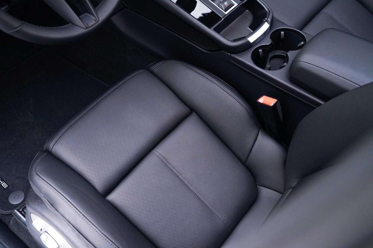 2026 Porsche Macan Pompano Beach FL