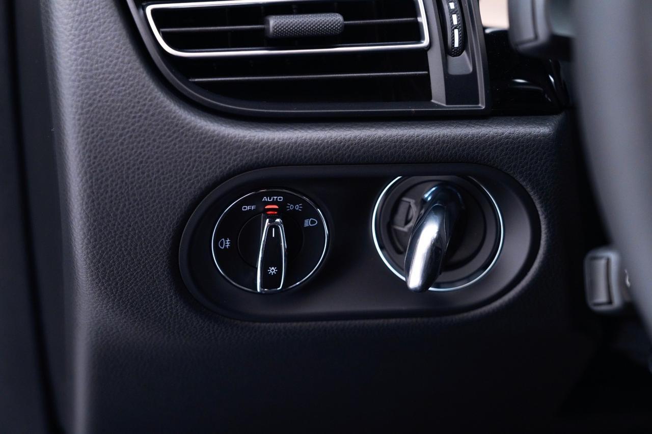 2026 Porsche Macan Pompano Beach FL