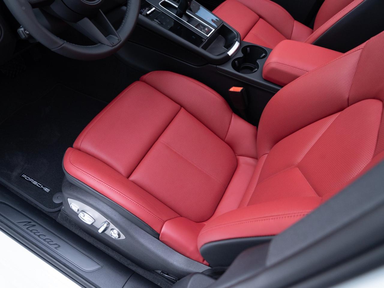 2026 Porsche Macan Pompano Beach FL