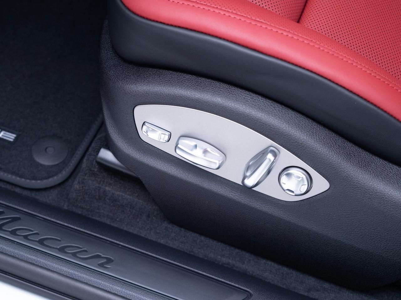 2026 Porsche Macan Pompano Beach FL