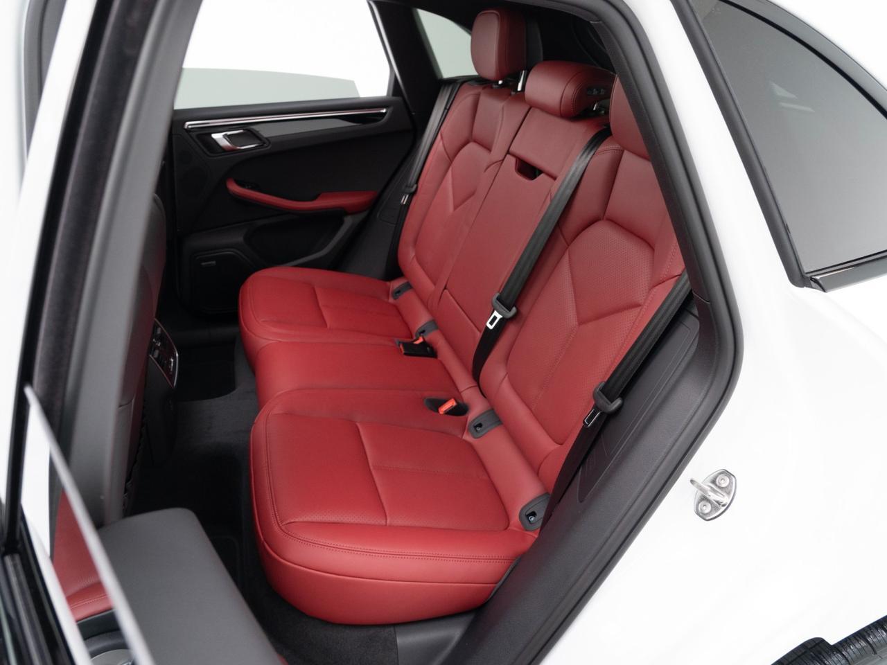 2026 Porsche Macan Pompano Beach FL