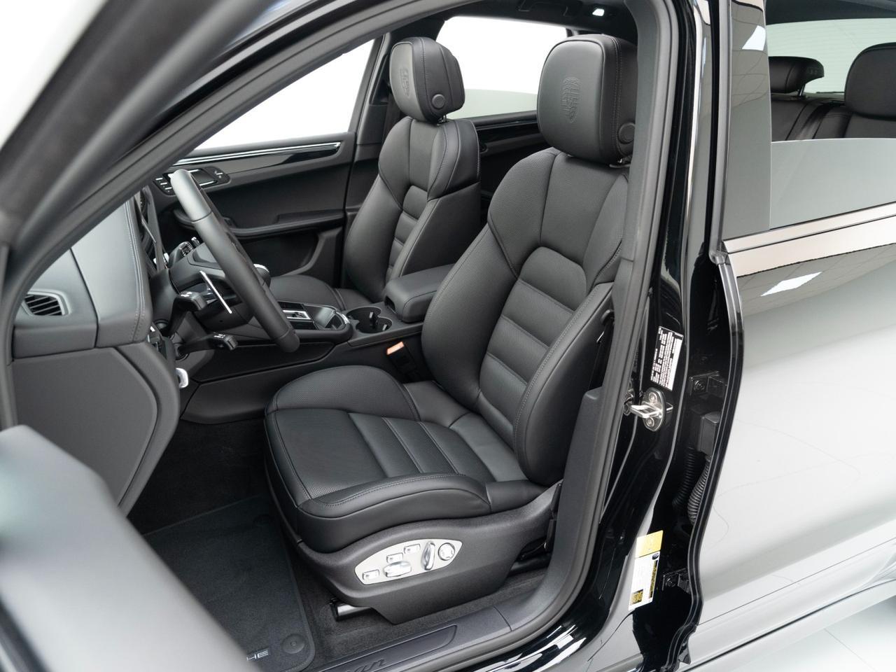 2026 Porsche Macan Pompano Beach FL