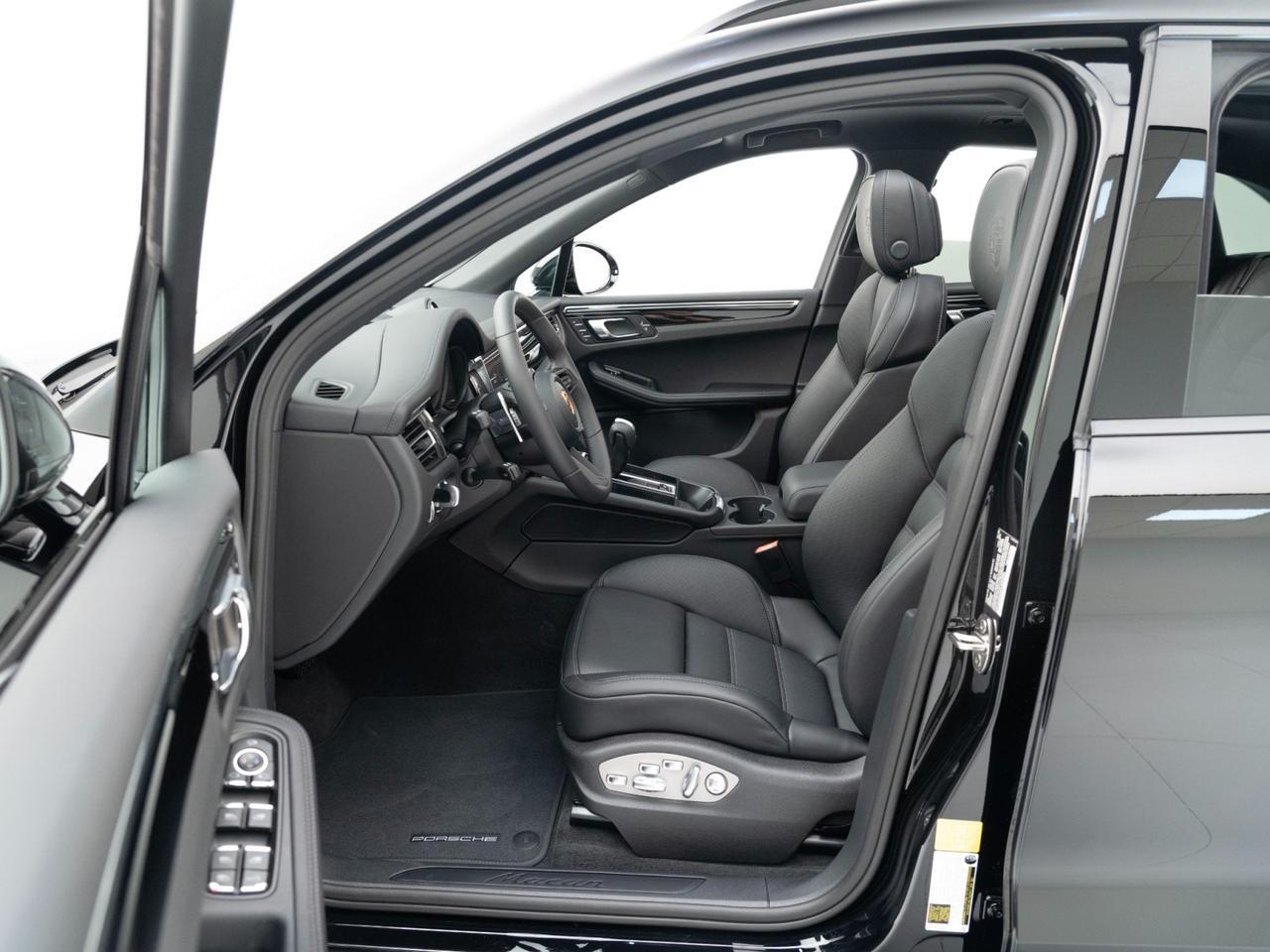 2026 Porsche Macan Pompano Beach FL