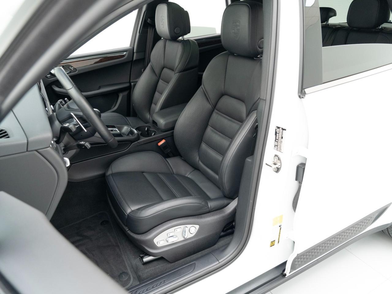 2026 Porsche Macan Pompano Beach FL