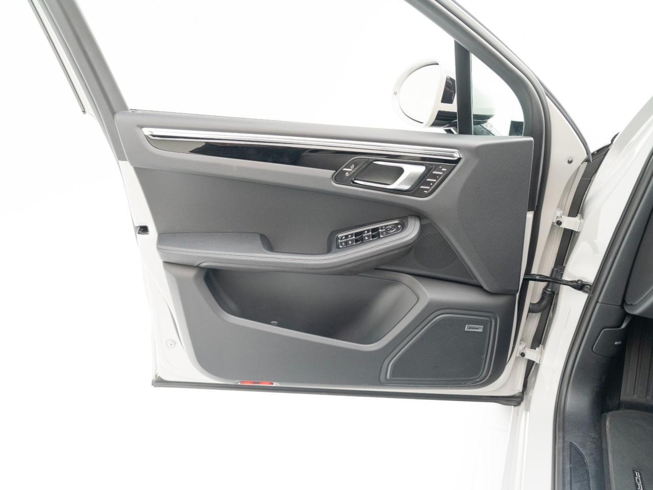 2026 Porsche Macan Pompano Beach FL