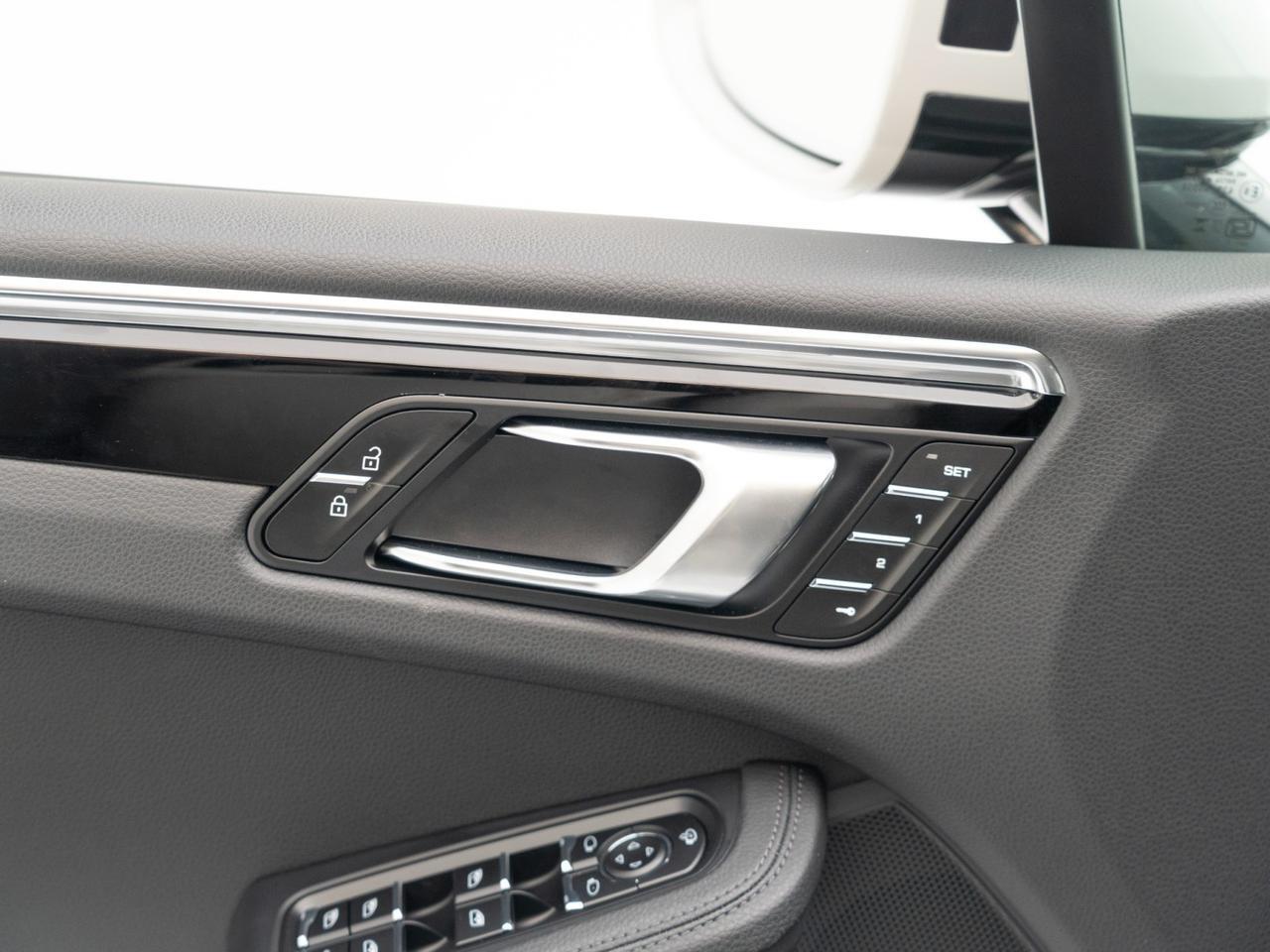 2026 Porsche Macan Pompano Beach FL