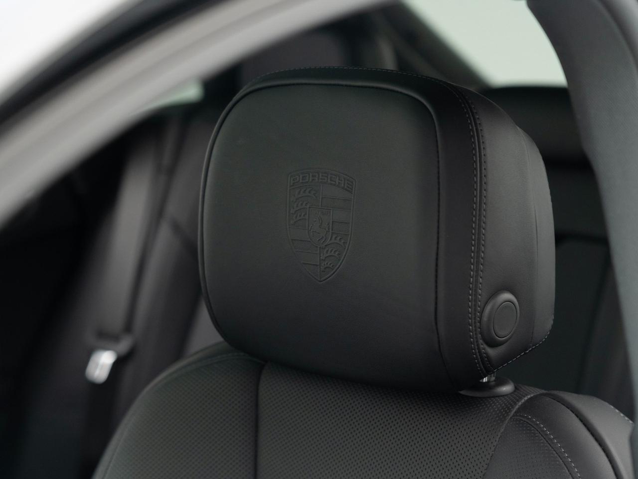 2026 Porsche Macan Pompano Beach FL