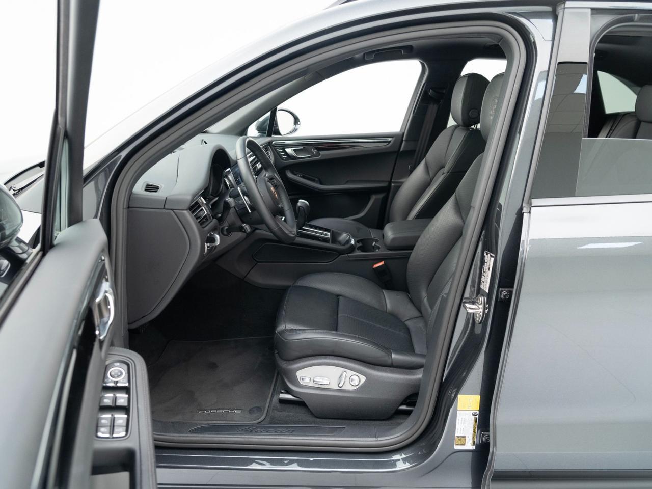 2026 Porsche Macan Pompano Beach FL