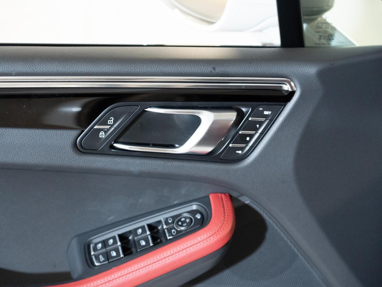 2026 Porsche Macan Pompano Beach FL