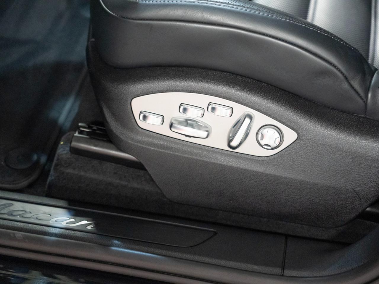 2026 Porsche Macan Pompano Beach FL