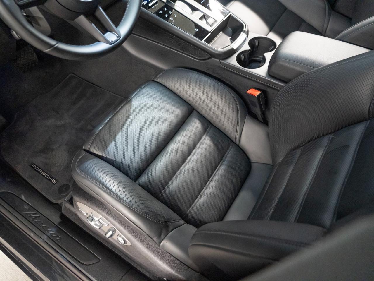 2026 Porsche Macan Pompano Beach FL