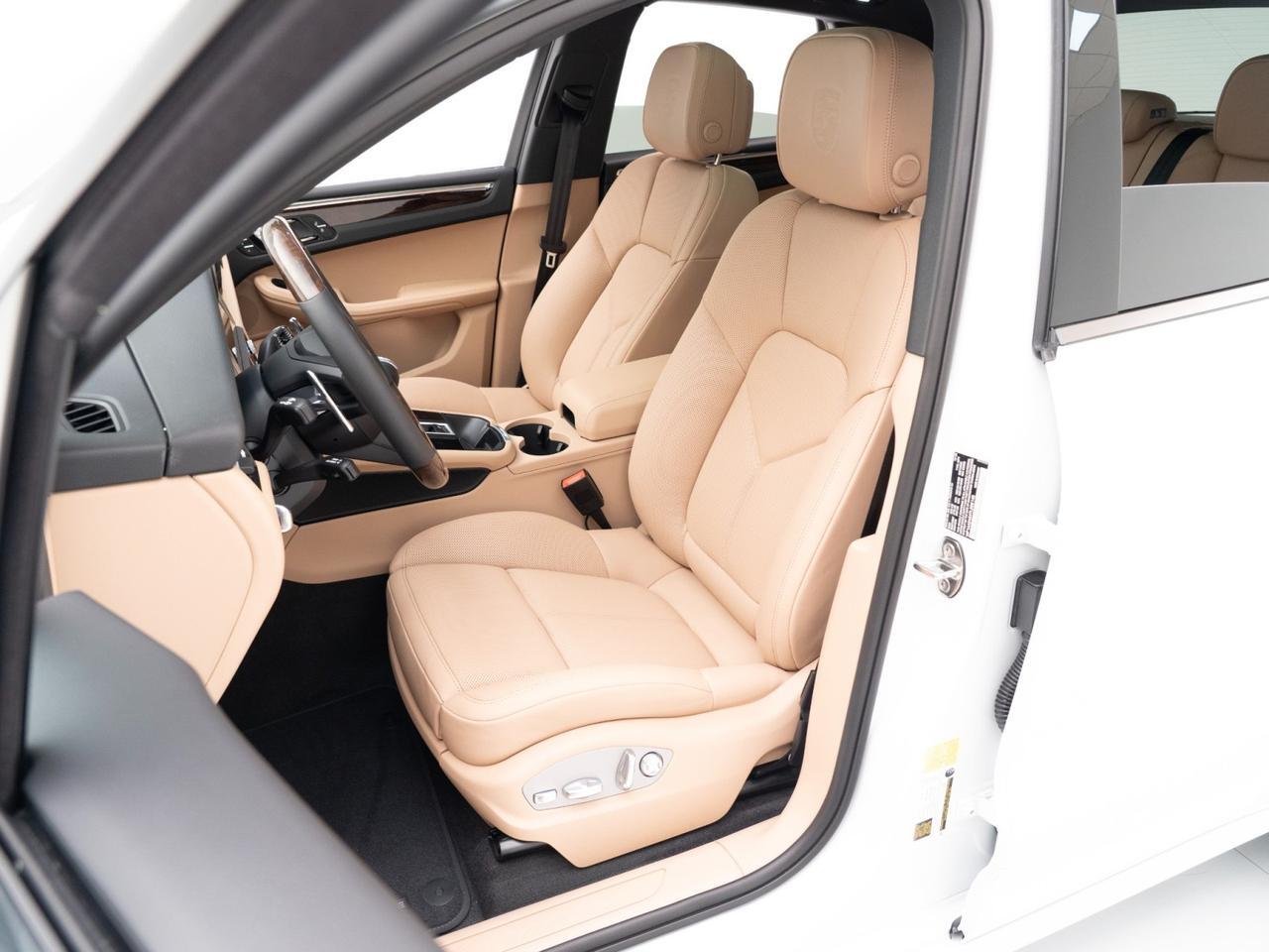 2026 Porsche Macan Pompano Beach FL