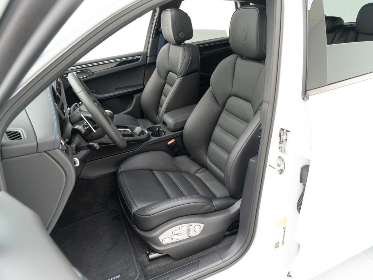 2026 Porsche Macan Pompano Beach FL