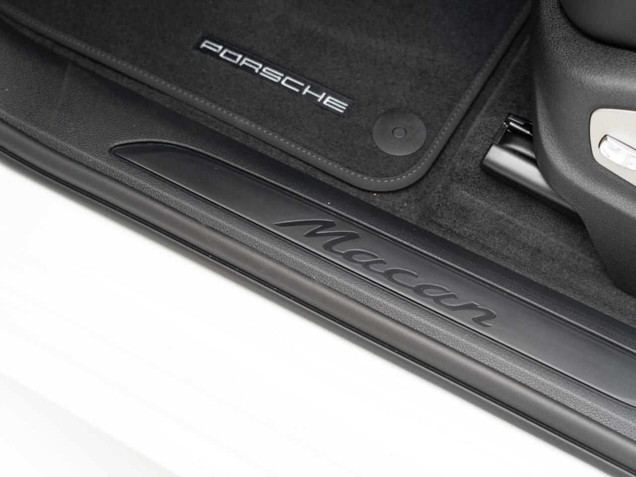 2026 Porsche Macan Pompano Beach FL