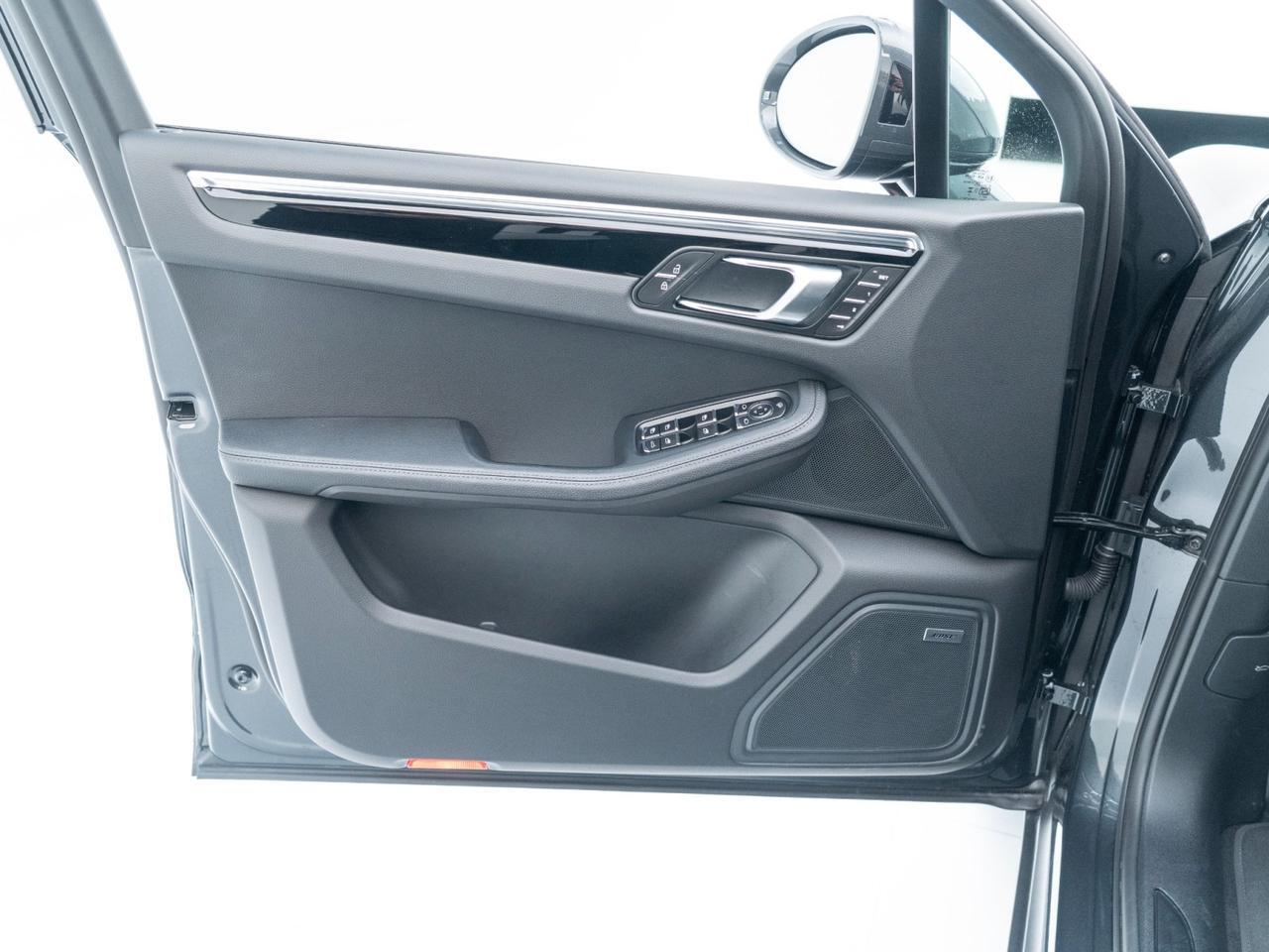 2026 Porsche Macan Pompano Beach FL