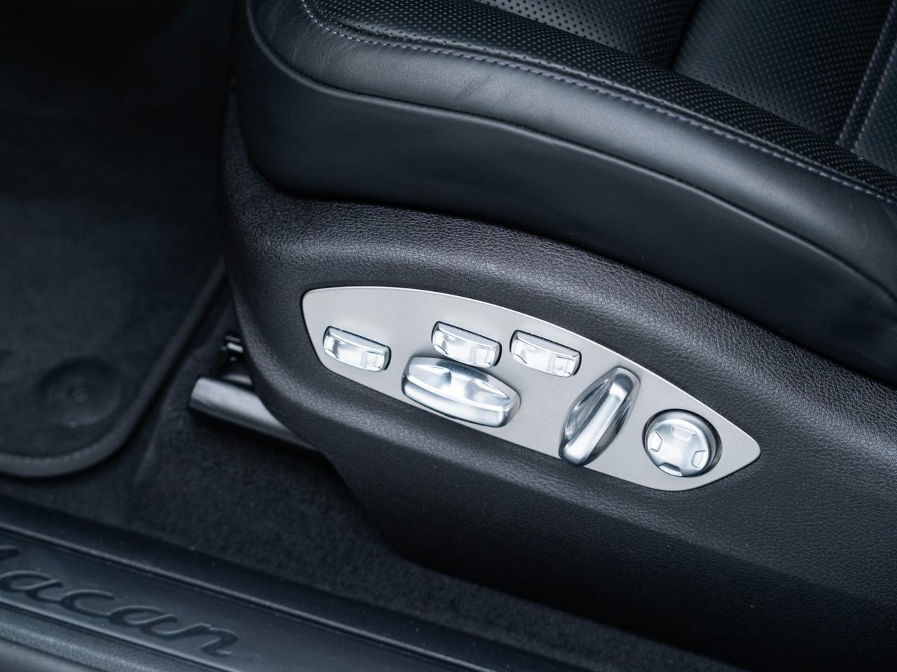 2026 Porsche Macan Pompano Beach FL