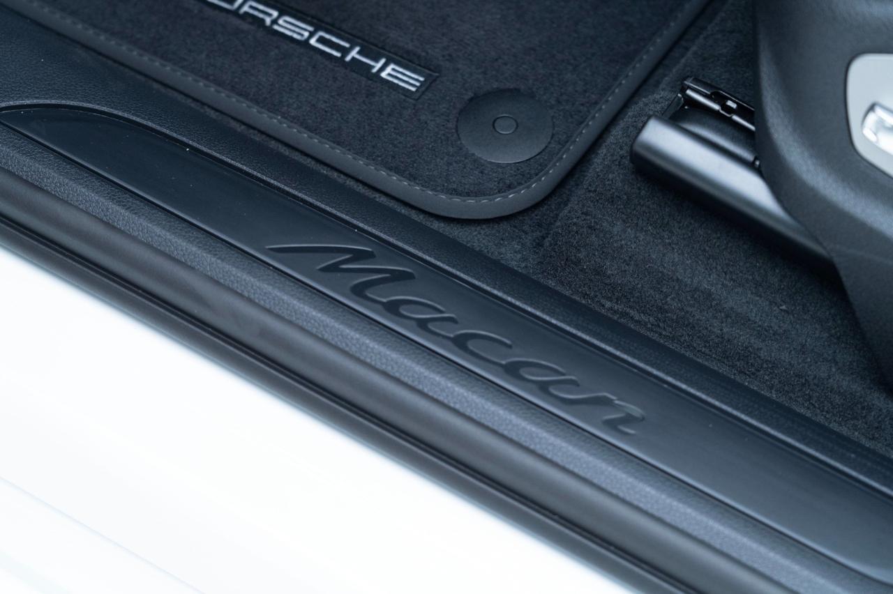 2026 Porsche Macan Pompano Beach FL