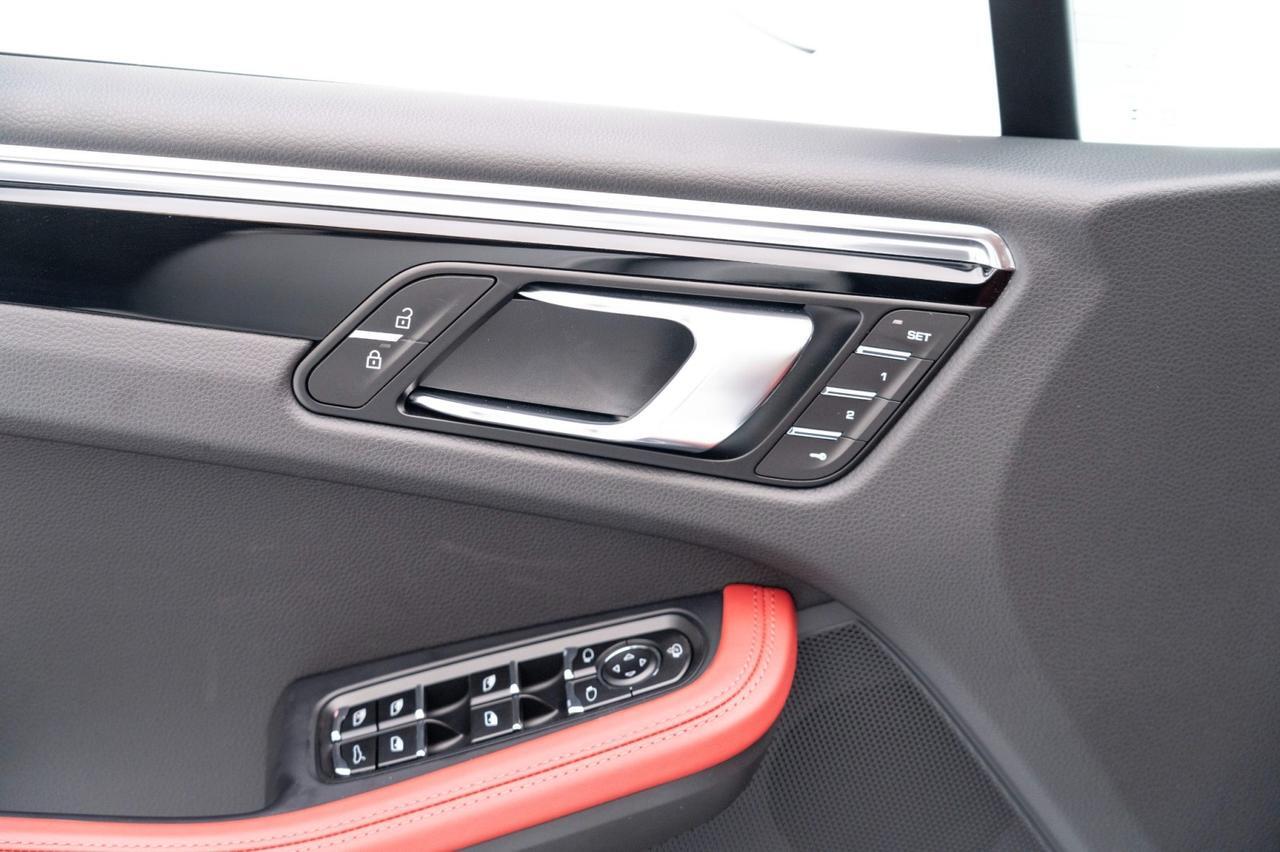 2026 Porsche Macan Pompano Beach FL