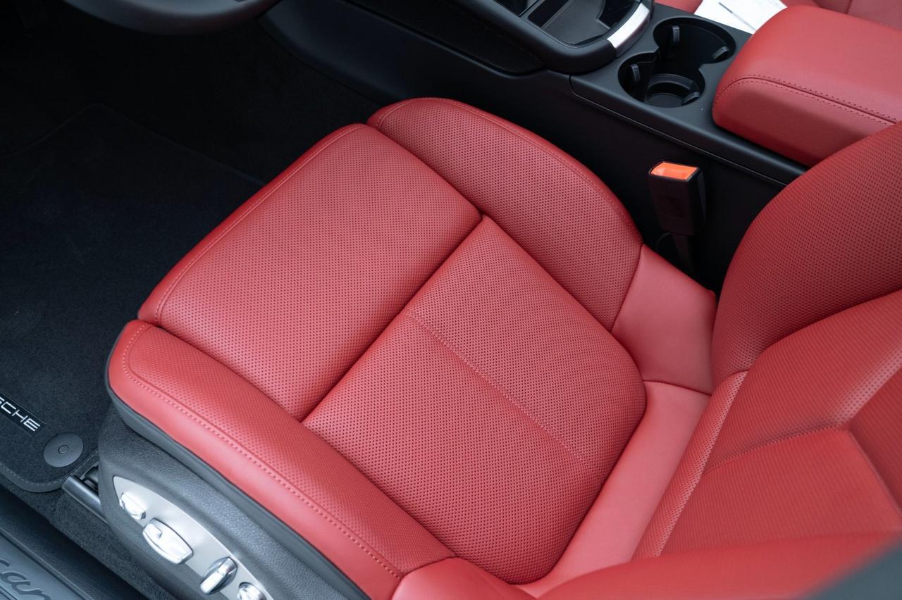 2026 Porsche Macan Pompano Beach FL