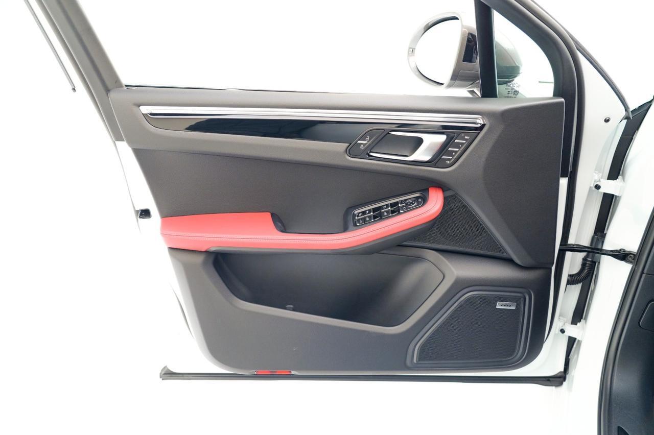 2026 Porsche Macan Pompano Beach FL