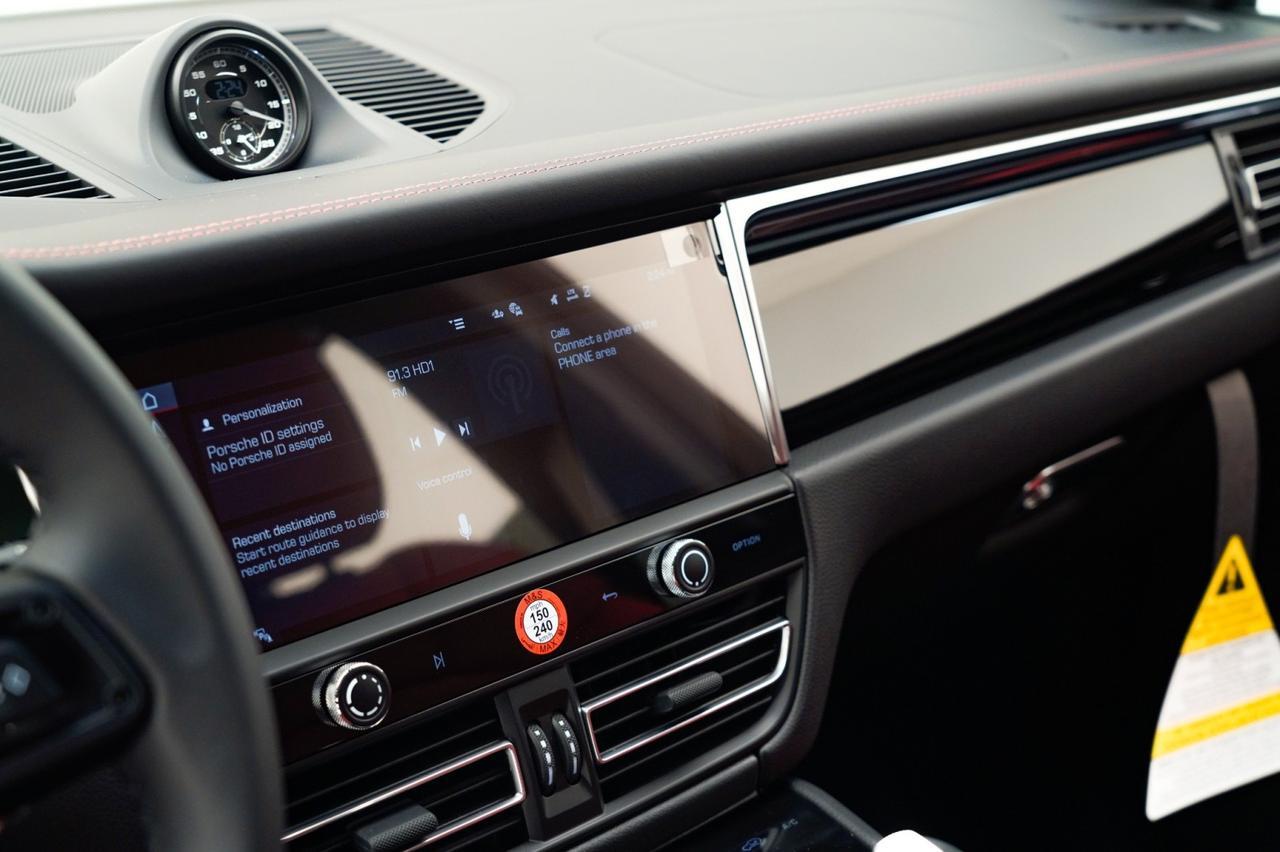 2026 Porsche Macan Pompano Beach FL