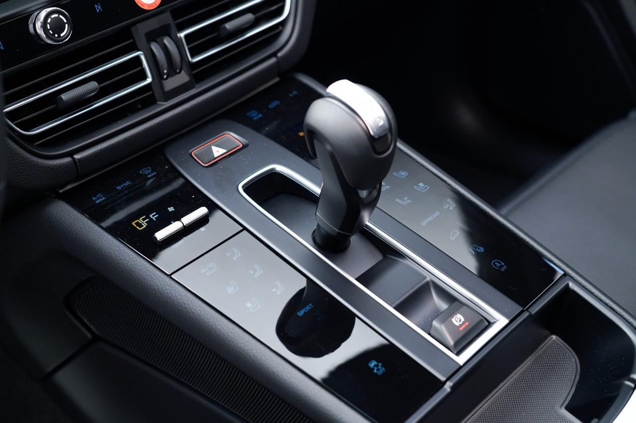 2026 Porsche Macan Pompano Beach FL