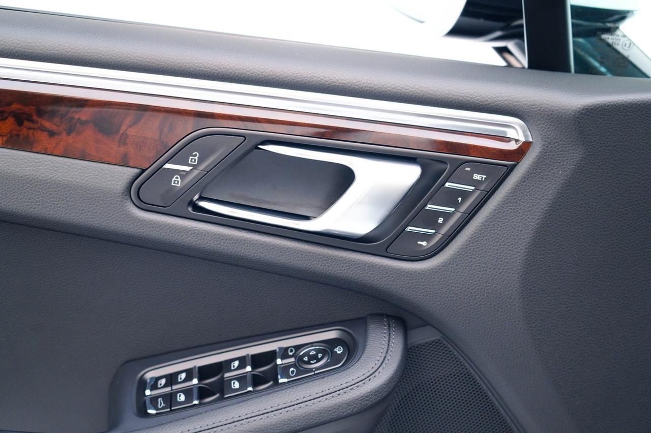2026 Porsche Macan Pompano Beach FL