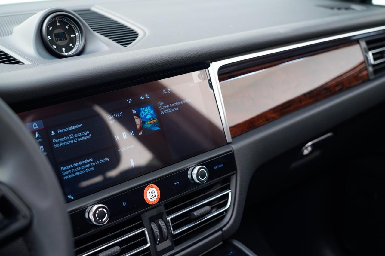 2026 Porsche Macan Pompano Beach FL