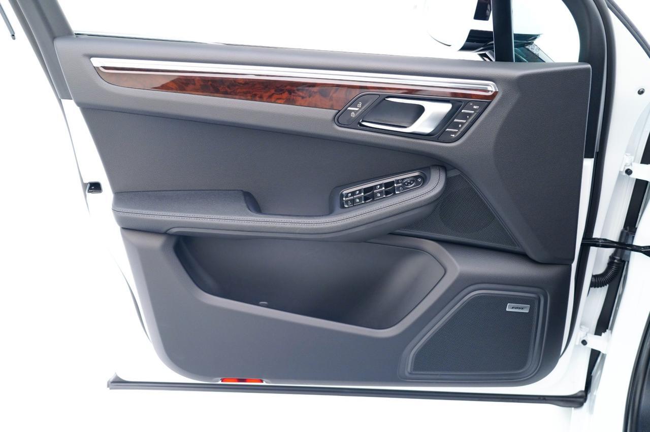 2026 Porsche Macan Pompano Beach FL