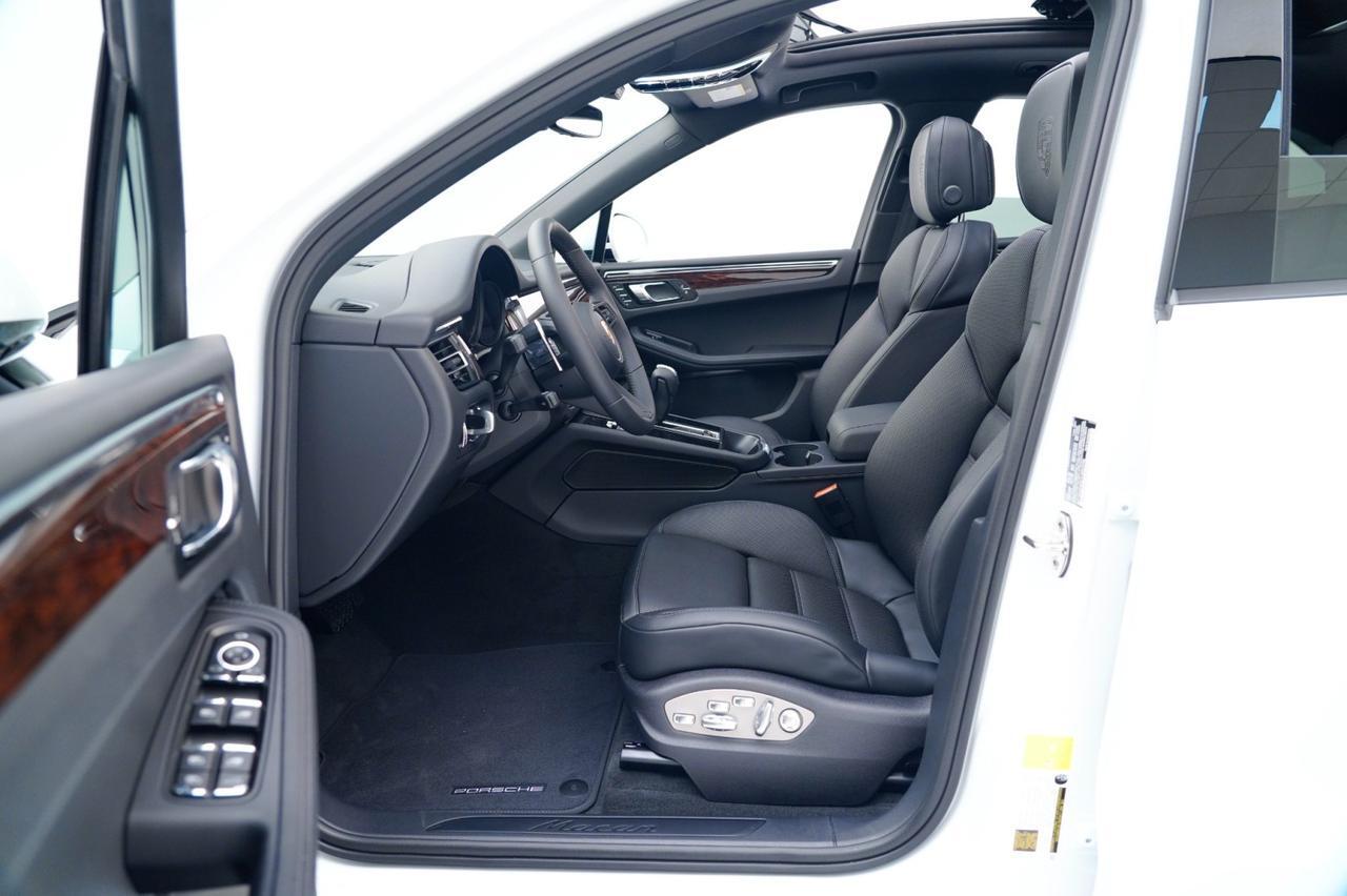 2026 Porsche Macan Pompano Beach FL