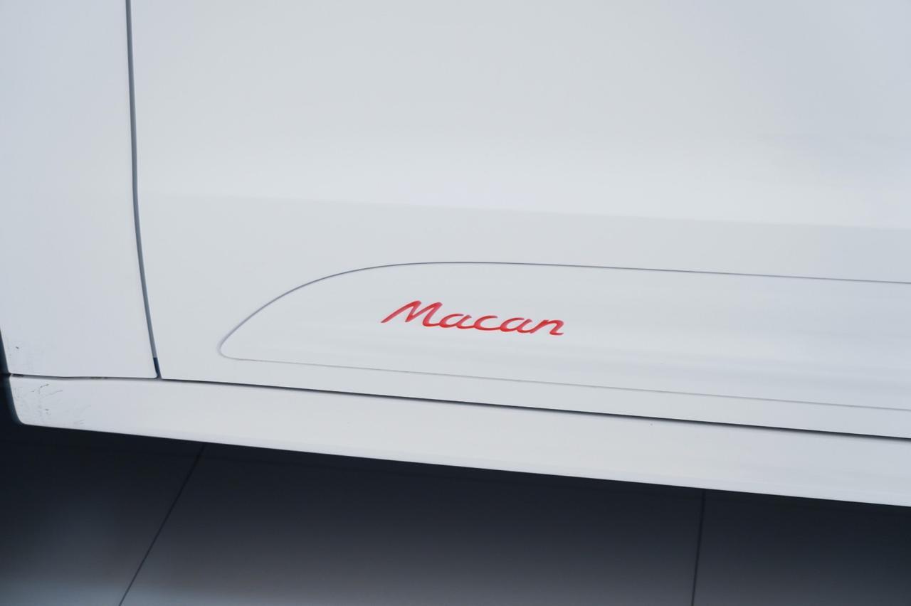 2026 Porsche Macan Pompano Beach FL