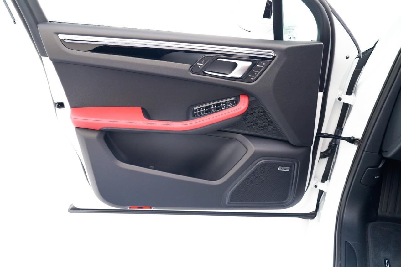 2026 Porsche Macan Pompano Beach FL