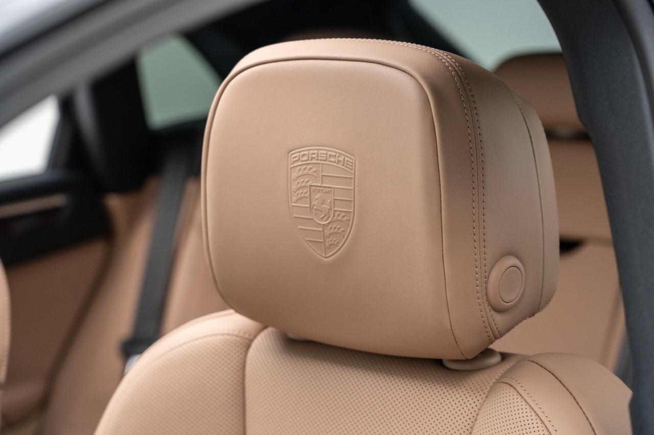 2026 Porsche Macan Pompano Beach FL