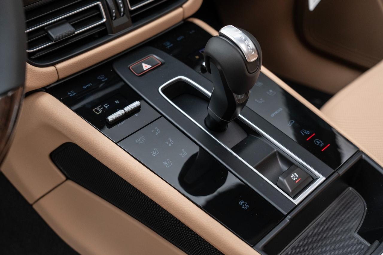 2026 Porsche Macan Pompano Beach FL