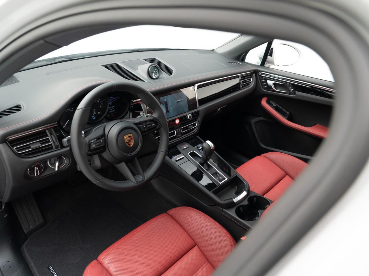 2026 Porsche Macan Pompano Beach FL