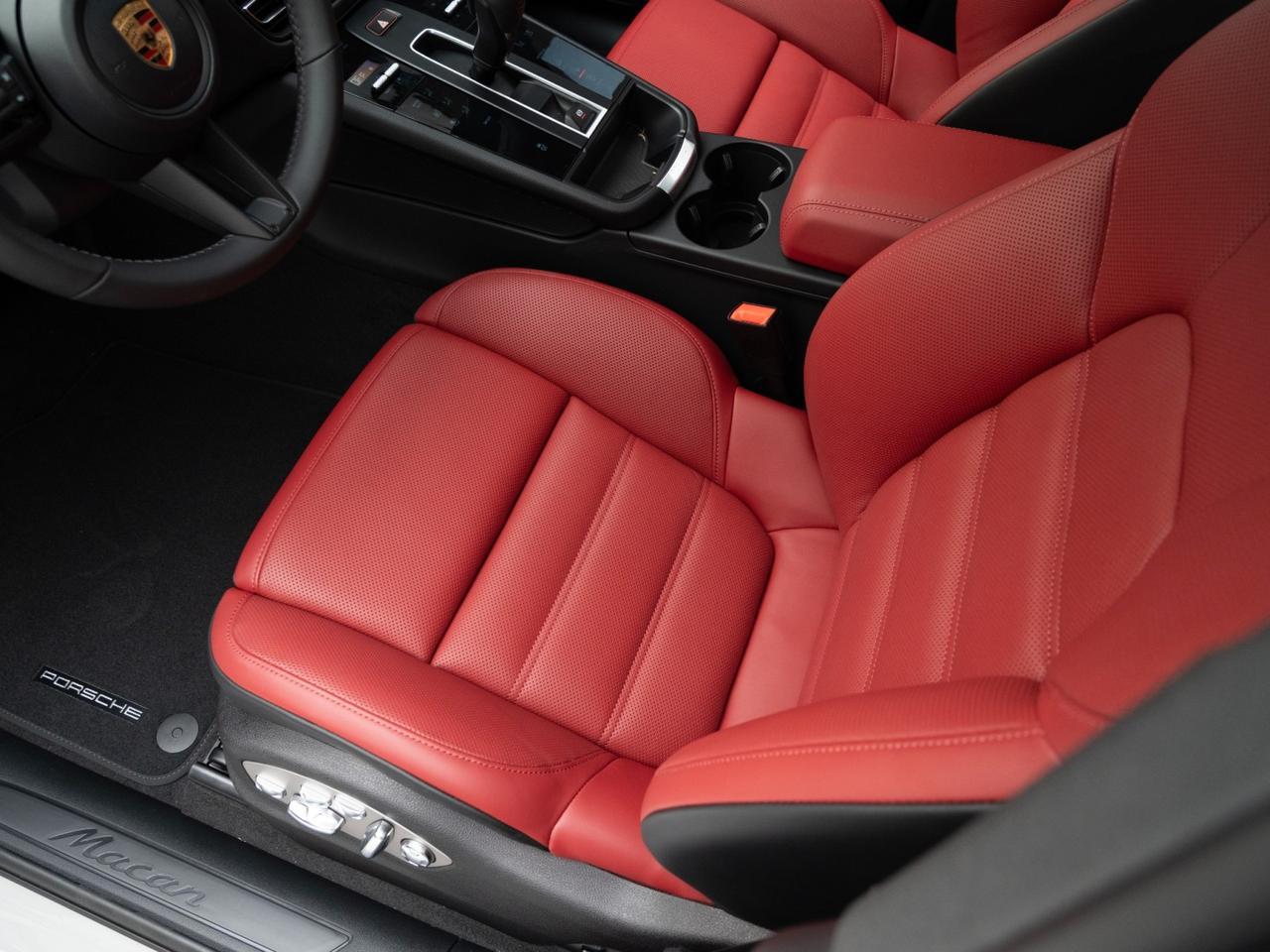 2026 Porsche Macan Pompano Beach FL