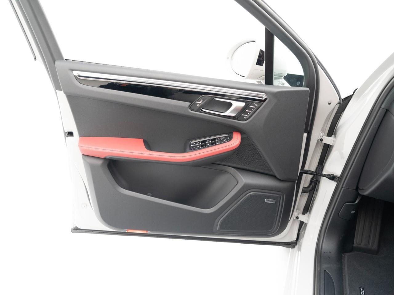 2026 Porsche Macan Pompano Beach FL