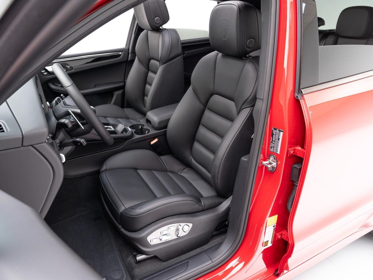 2026 Porsche Macan Pompano Beach FL