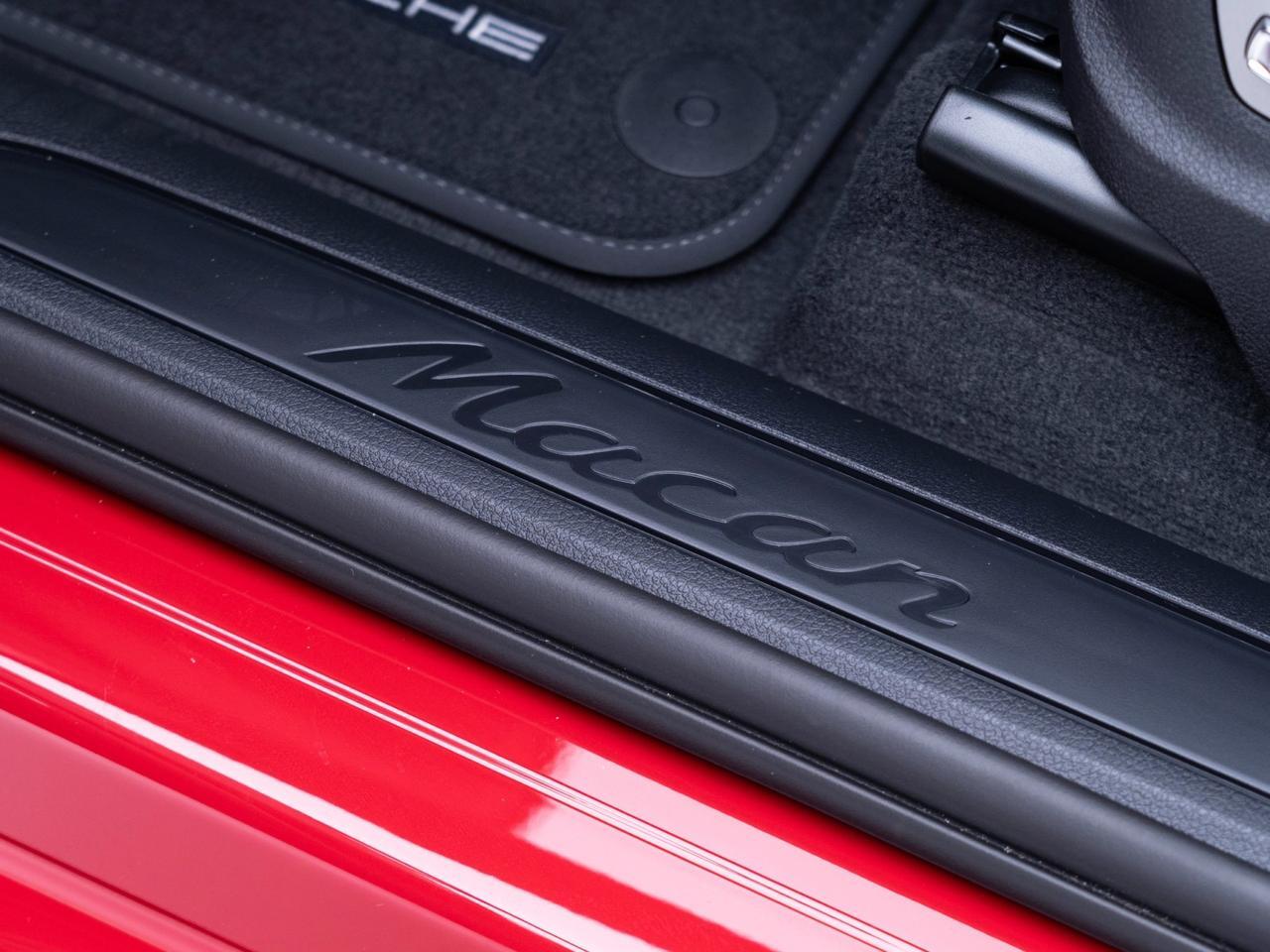 2026 Porsche Macan Pompano Beach FL