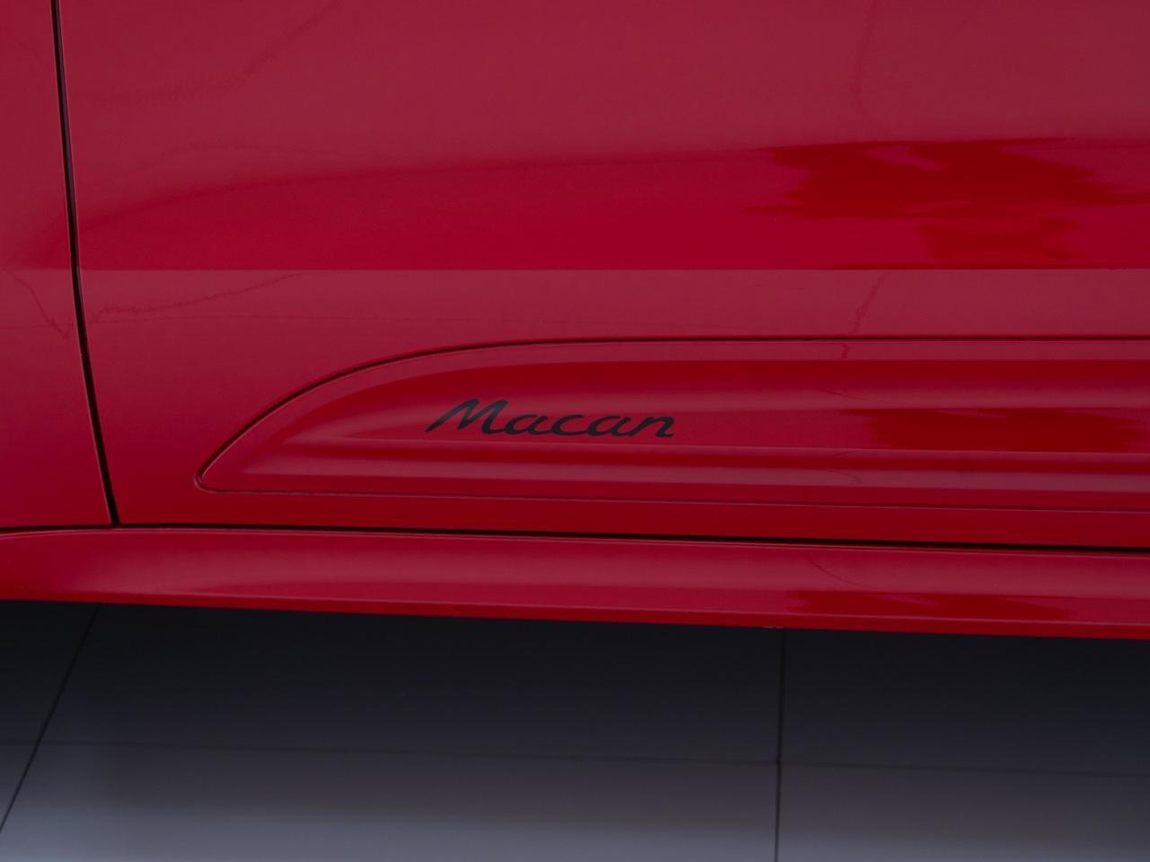 2026 Porsche Macan Pompano Beach FL