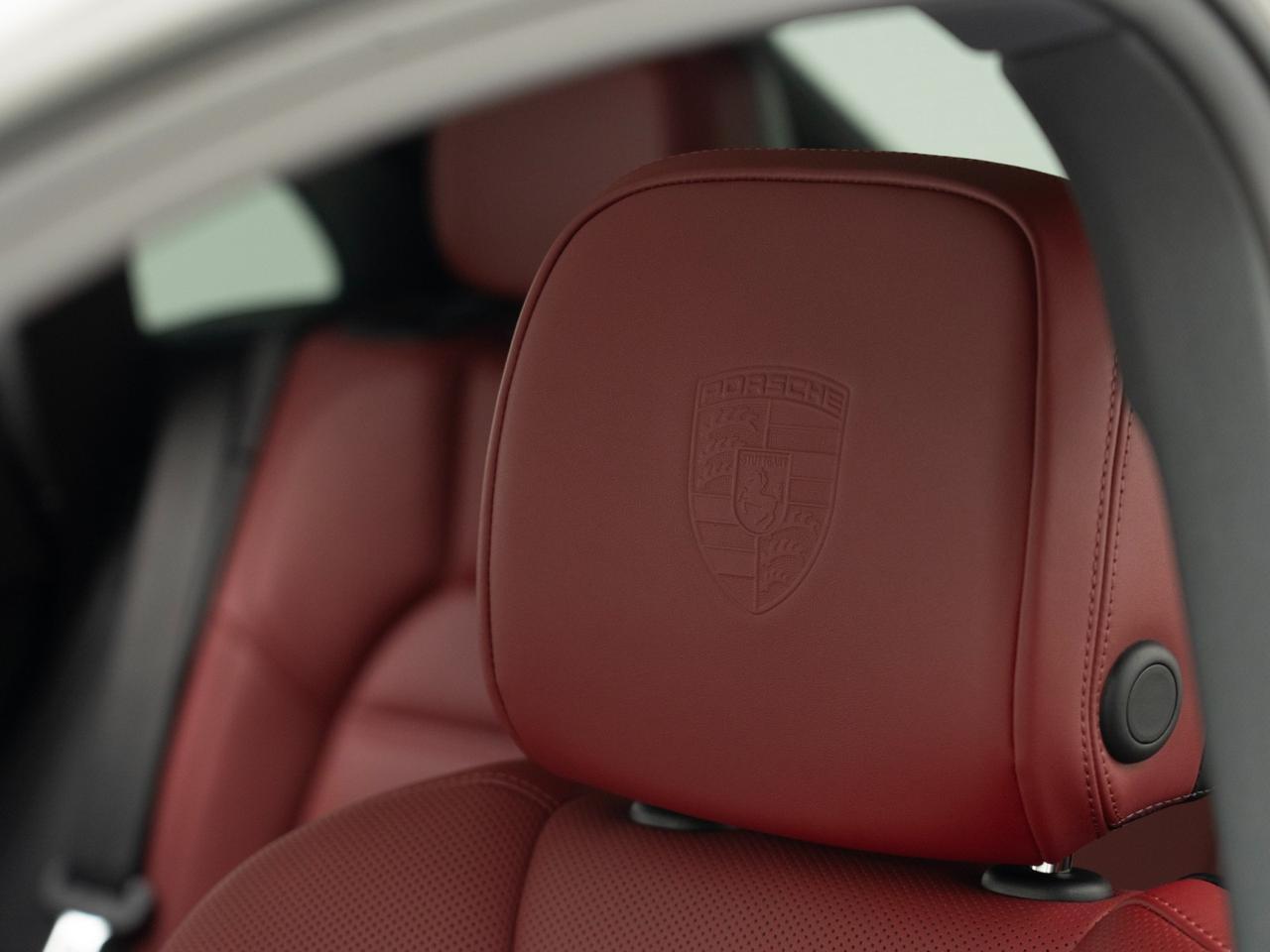 2026 Porsche Macan Pompano Beach FL