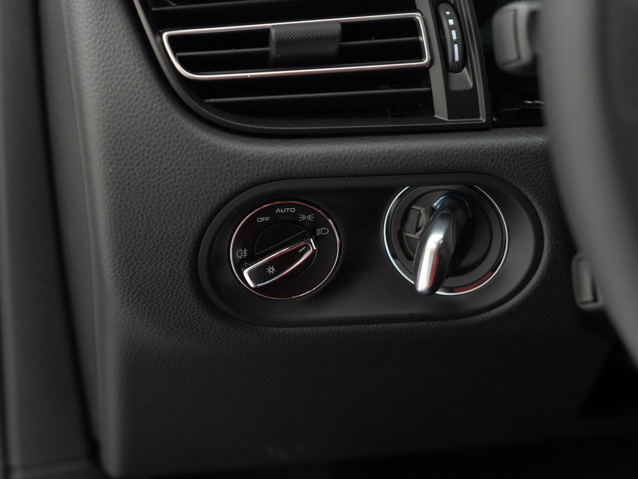 2026 Porsche Macan Pompano Beach FL