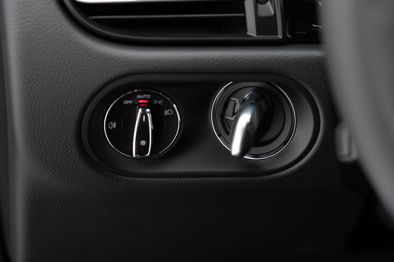 2026 Porsche Macan Pompano Beach FL