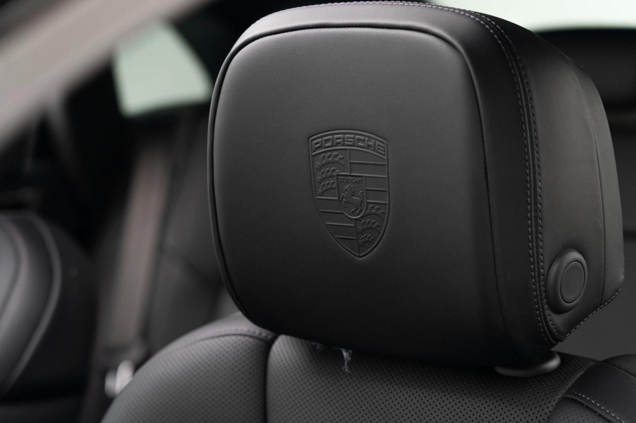 2026 Porsche Macan Pompano Beach FL