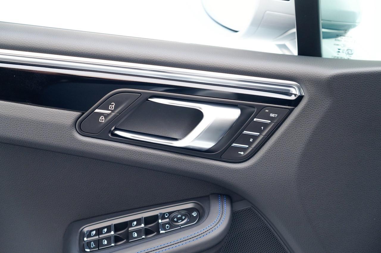 2026 Porsche Macan Pompano Beach FL