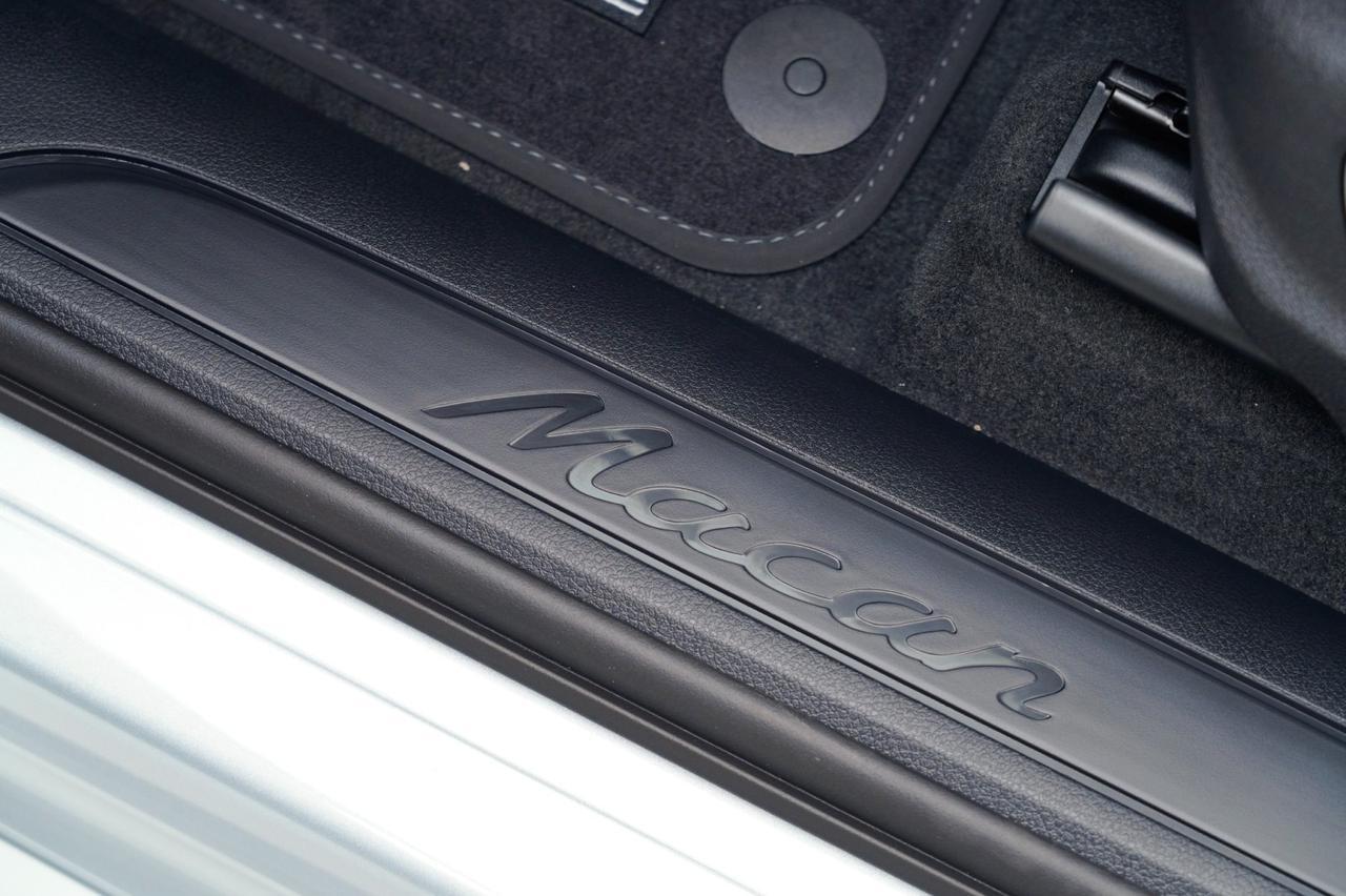 2026 Porsche Macan Pompano Beach FL