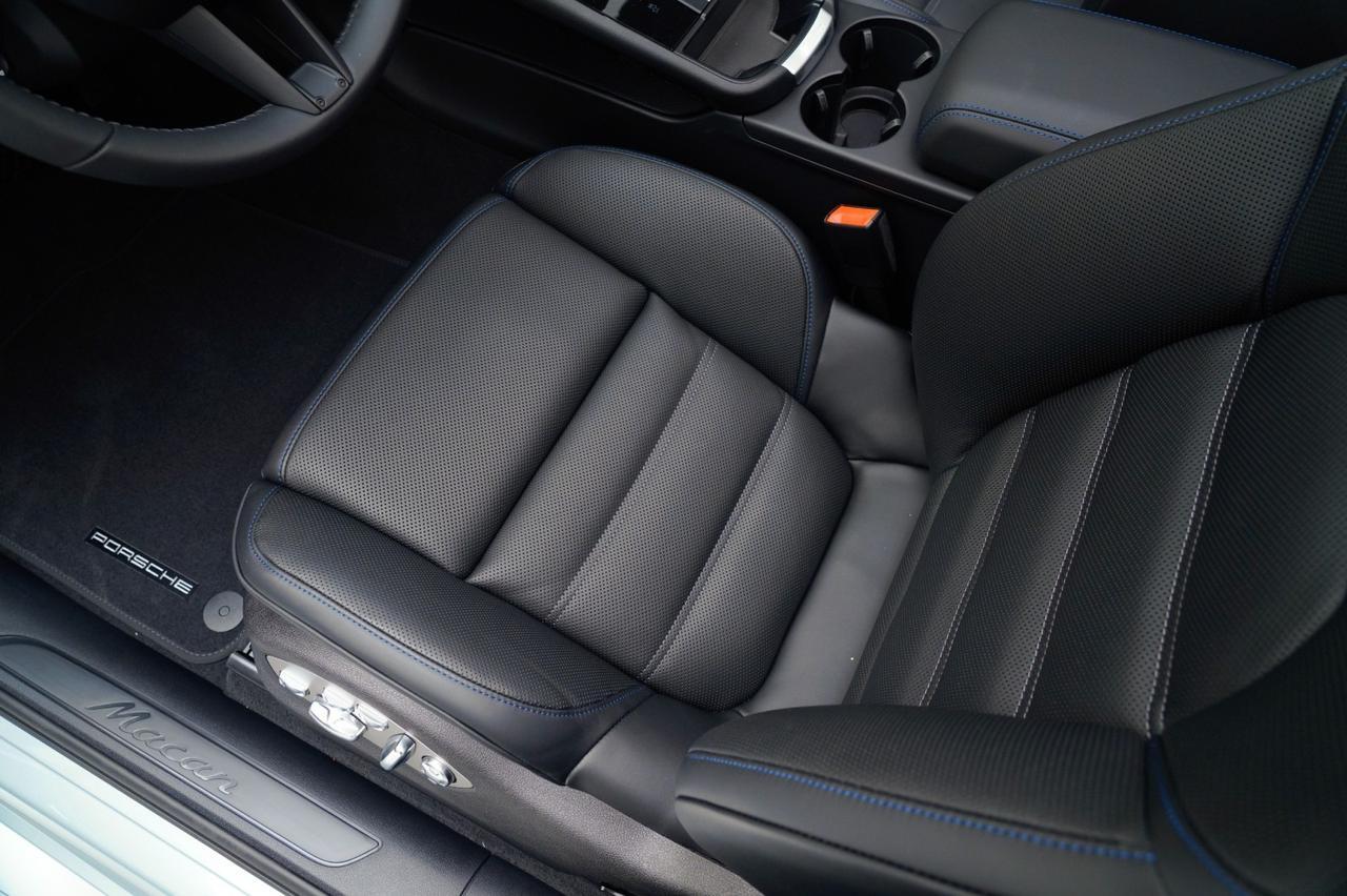 2026 Porsche Macan Pompano Beach FL