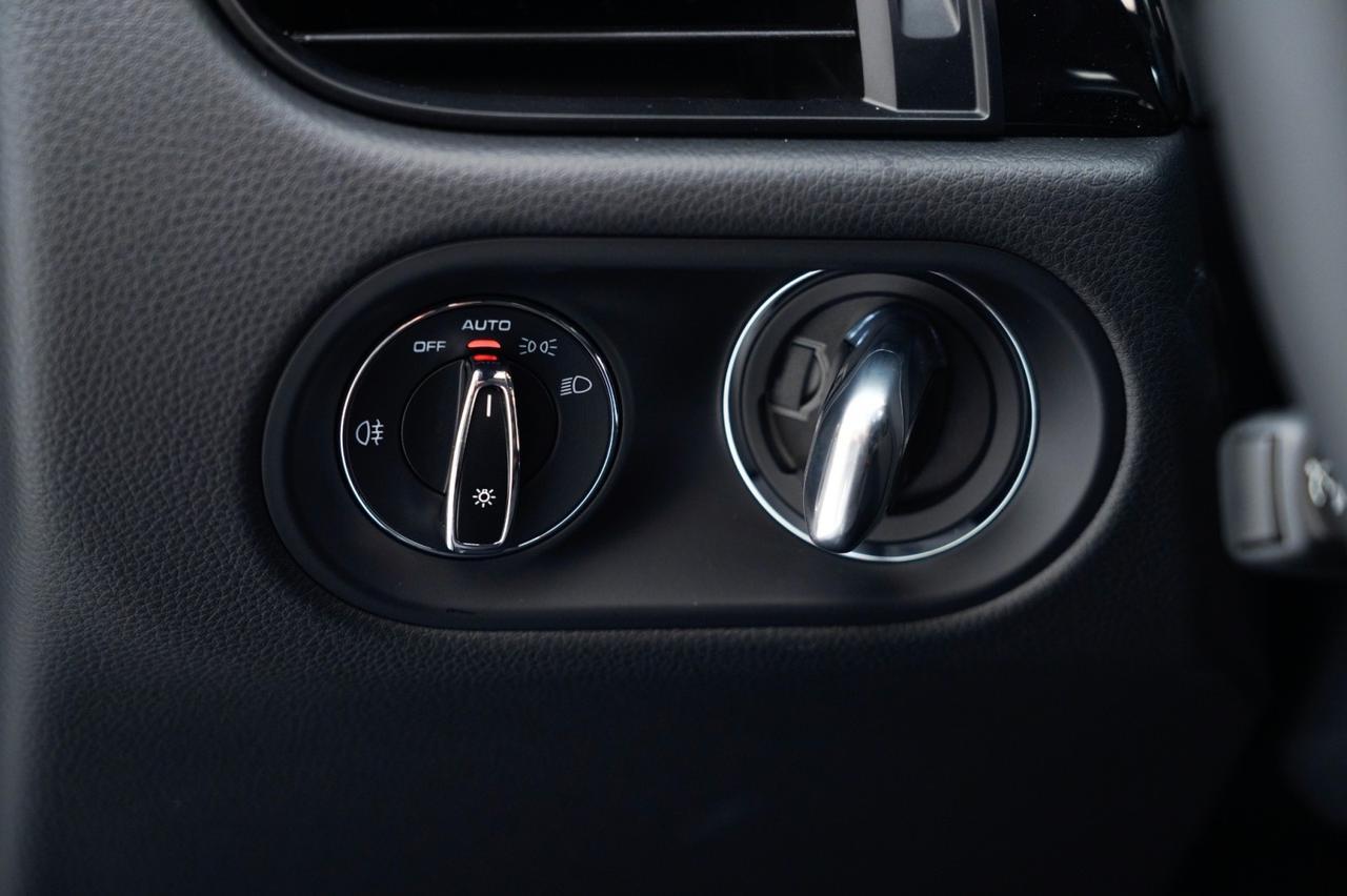 2026 Porsche Macan Pompano Beach FL